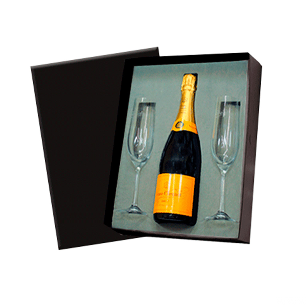 Kit Champagne Veuve Clicquot com Taças